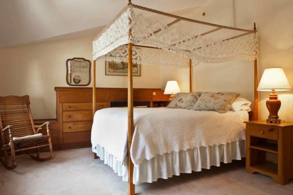 Arlington'S West Mountain Inn Экстерьер фото